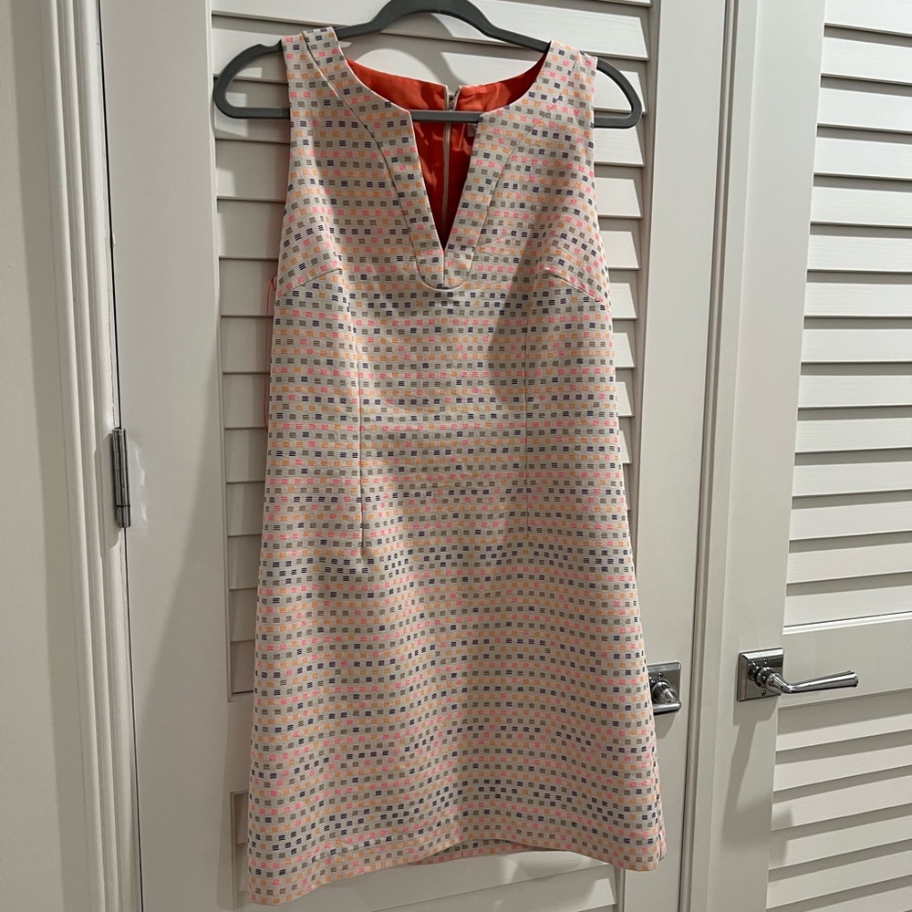 Trina Turk Sheath Dress size 8 never worn orange/white